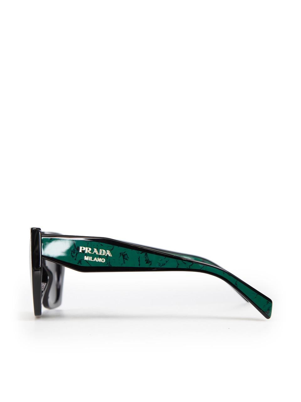 Prada Black Marble Pattern Square Sunglasses For Sale 1