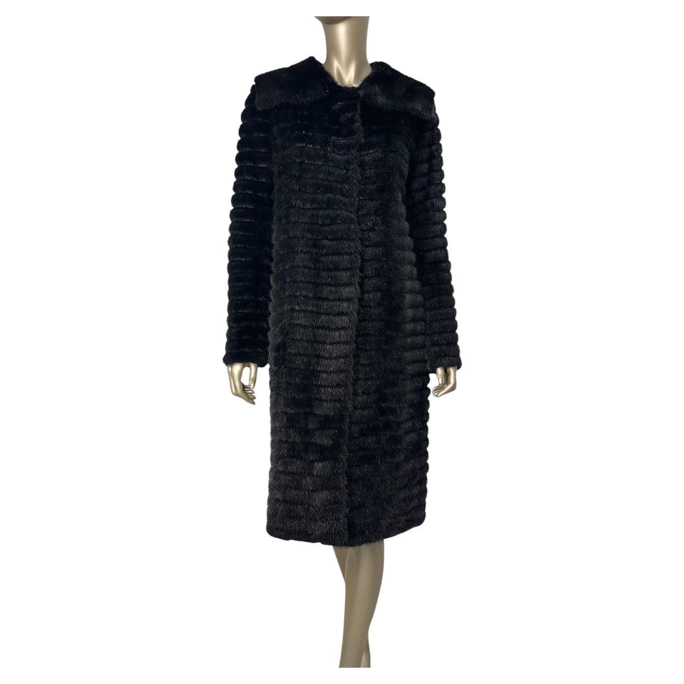 Prada Manteau en fourrure de vison noir - Taille IT42 en vente