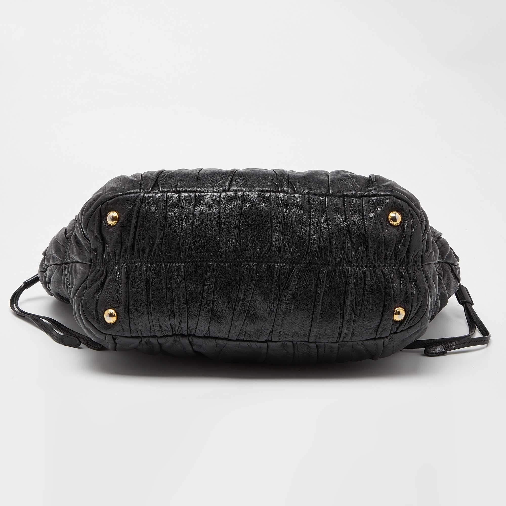 Prada Black Nappa Gaufre Leather Tote For Sale 1