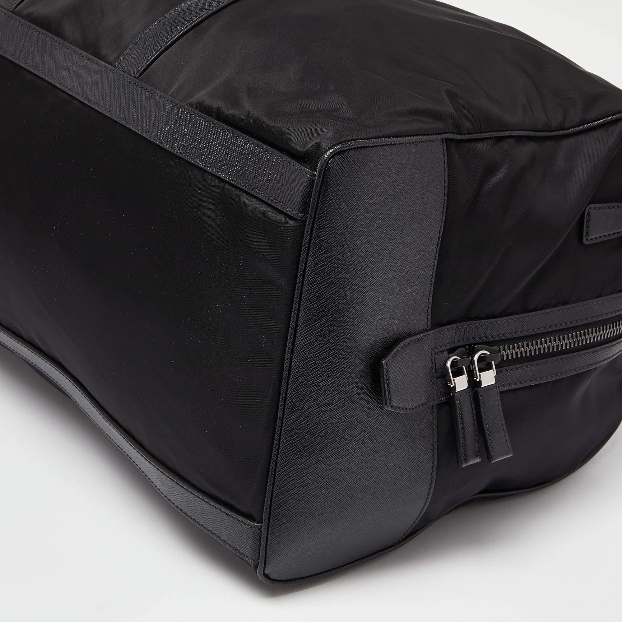 Prada Black Nylon and Leather Duffle Bag For Sale 6