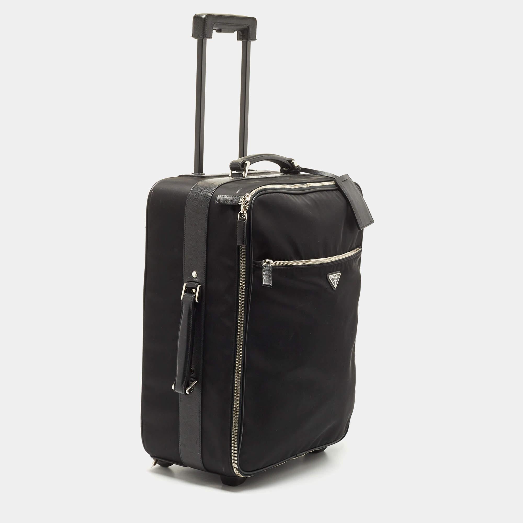 Prada Black Nylon and Saffiano Leather Luggage 50 In Good Condition In Dubai, Al Qouz 2