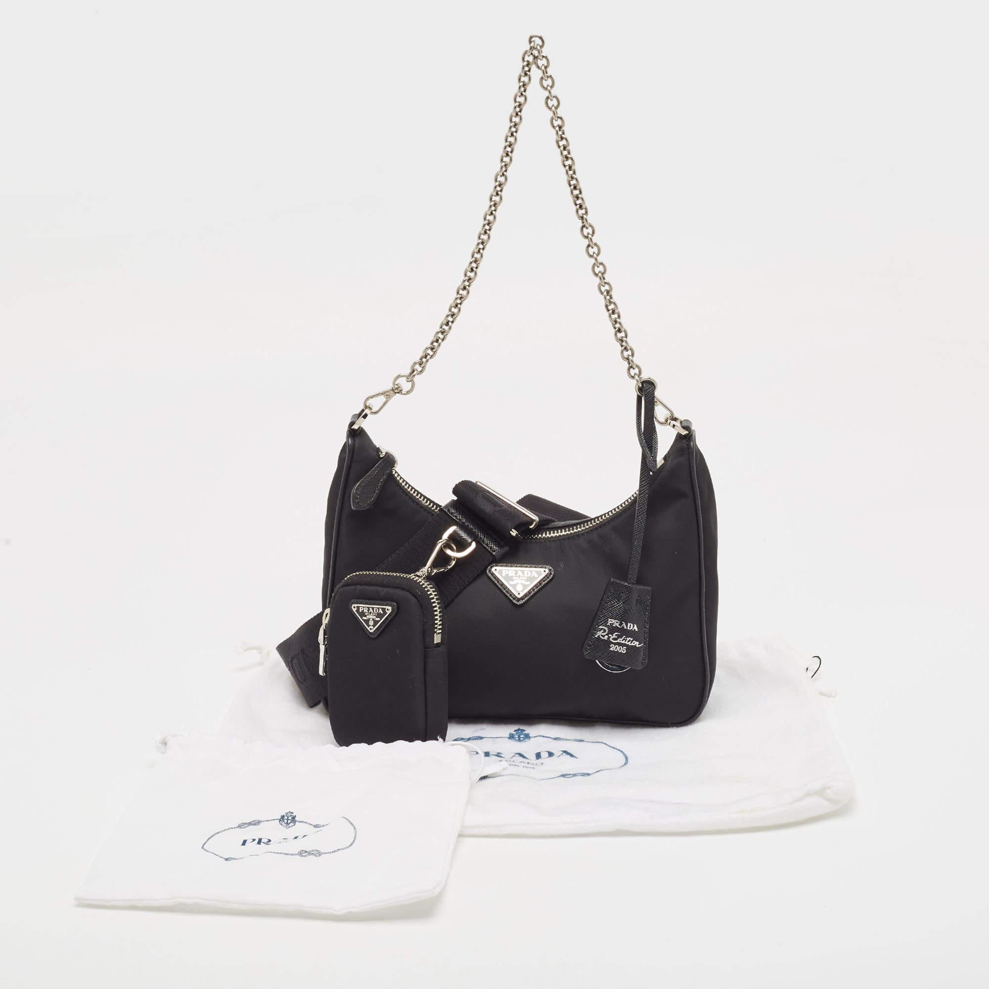 Prada Black Nylon and Saffiano Leather Re-Edition 2005 Shoulder Bag 8