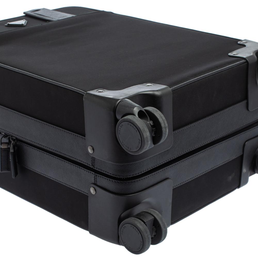 Prada Black Nylon and Saffiano Leather Trim 4 Wheel Luggage In Good Condition In Dubai, Al Qouz 2