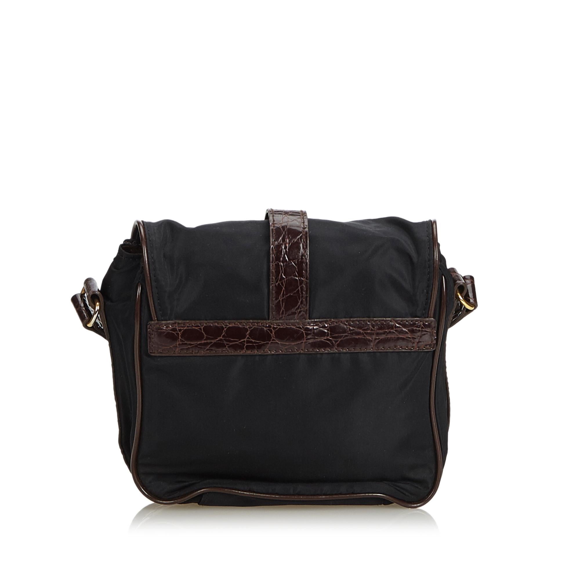 Prada Black Nylon Fabric Crossbody Bag Italy In Good Condition For Sale In Orlando, FL