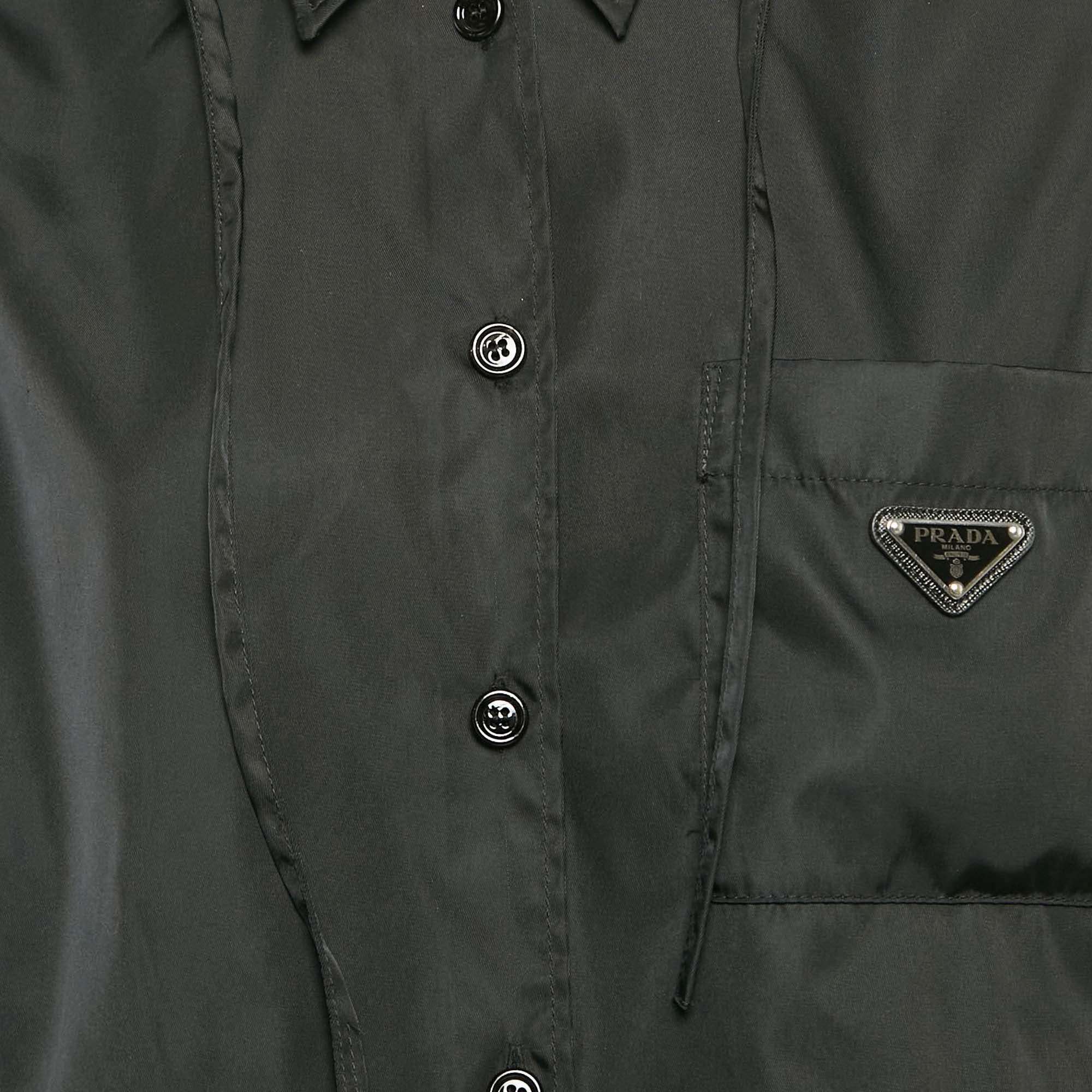 Prada Black Nylon Hooded Crop Jacket L In Excellent Condition For Sale In Dubai, Al Qouz 2