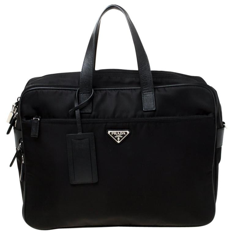 Prada - Sac pour ordinateur portable en nylon noir sur 1stDibs