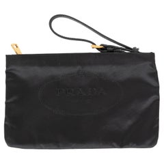 PRADA black nylon LOGO WRISTLET Clutch Bag 1NH545