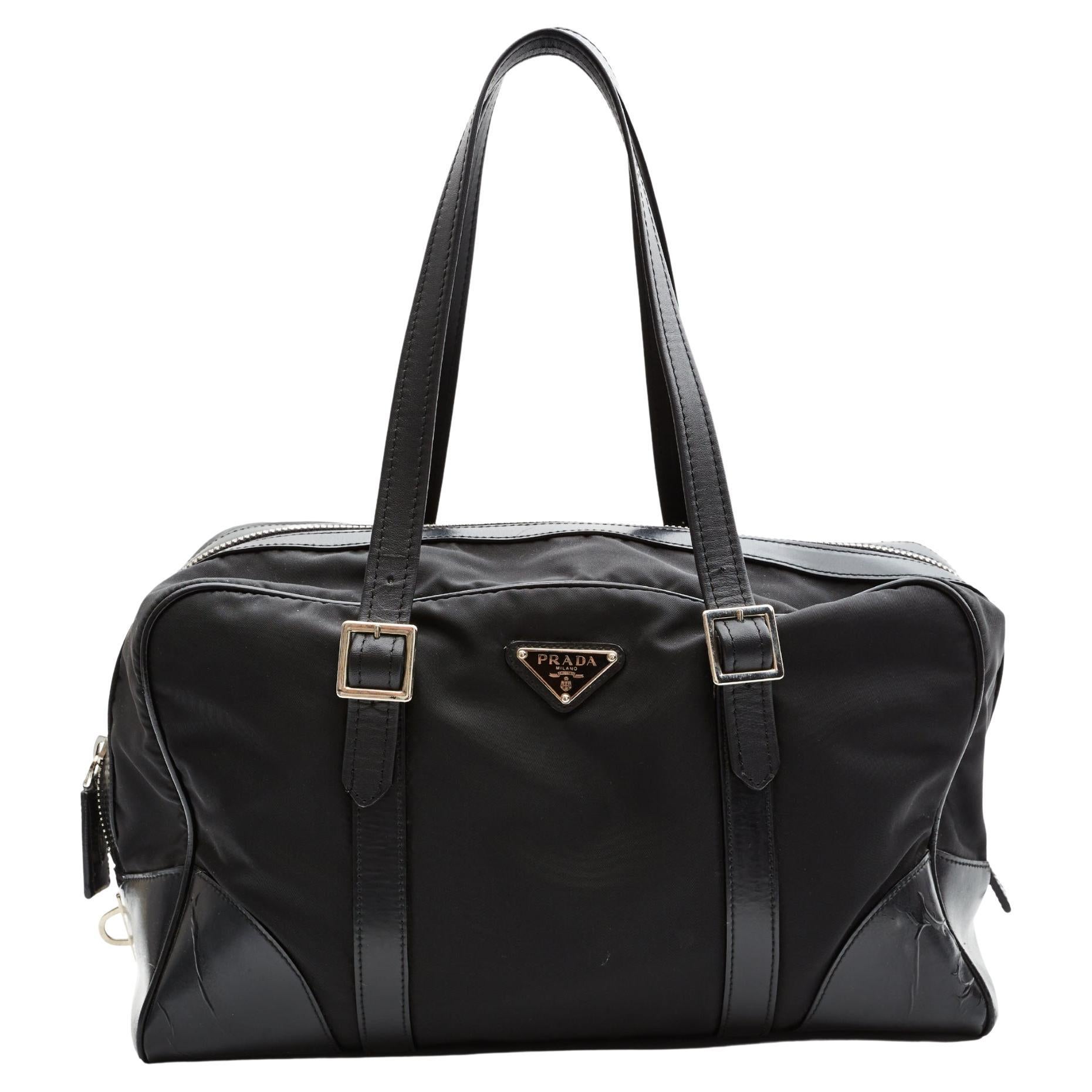 Prada Schwarze Nylon-Mini-Duffle-Tasche Boston