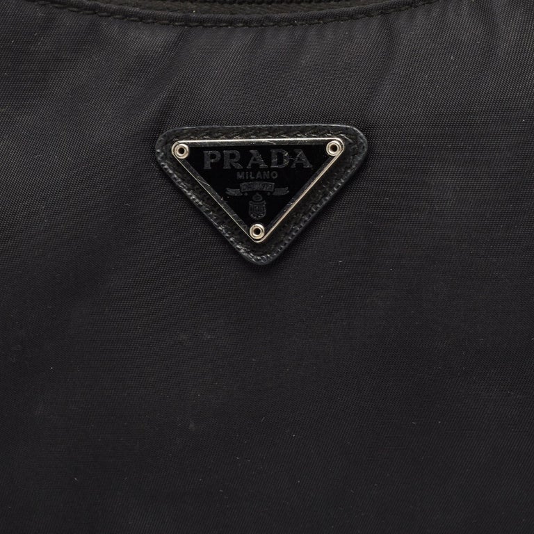 Prada Black Nylon Mini ReEdition 2000 Shoulder Bag For Sale at 1stDibs