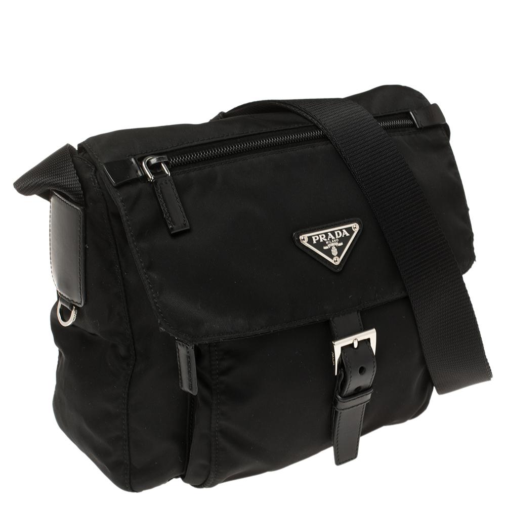 Prada Schwarz Nylon Tasche Klappe Messenger Bag Damen