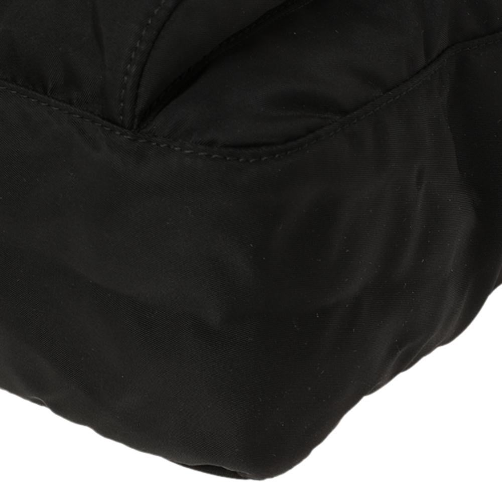 Prada Schwarz Nylon Tasche Klappe Messenger Bag 3