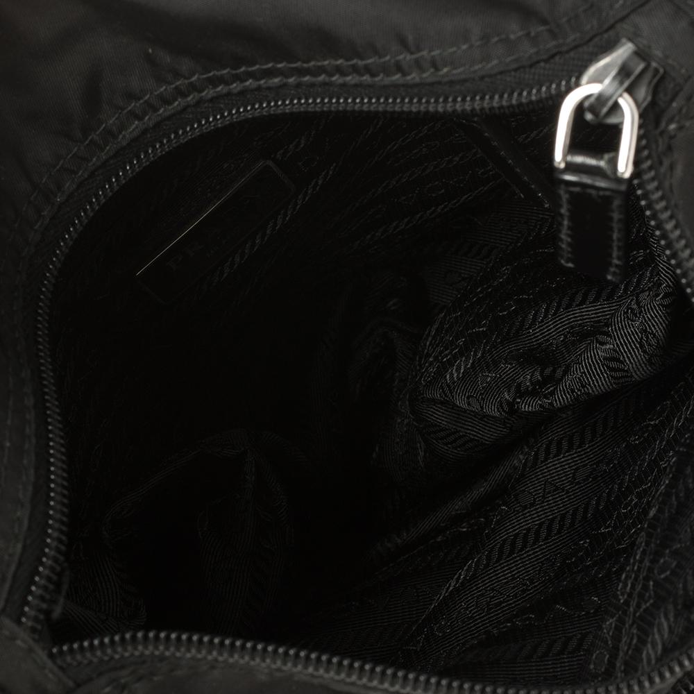 Prada Schwarz Nylon Tasche Klappe Messenger Bag 5