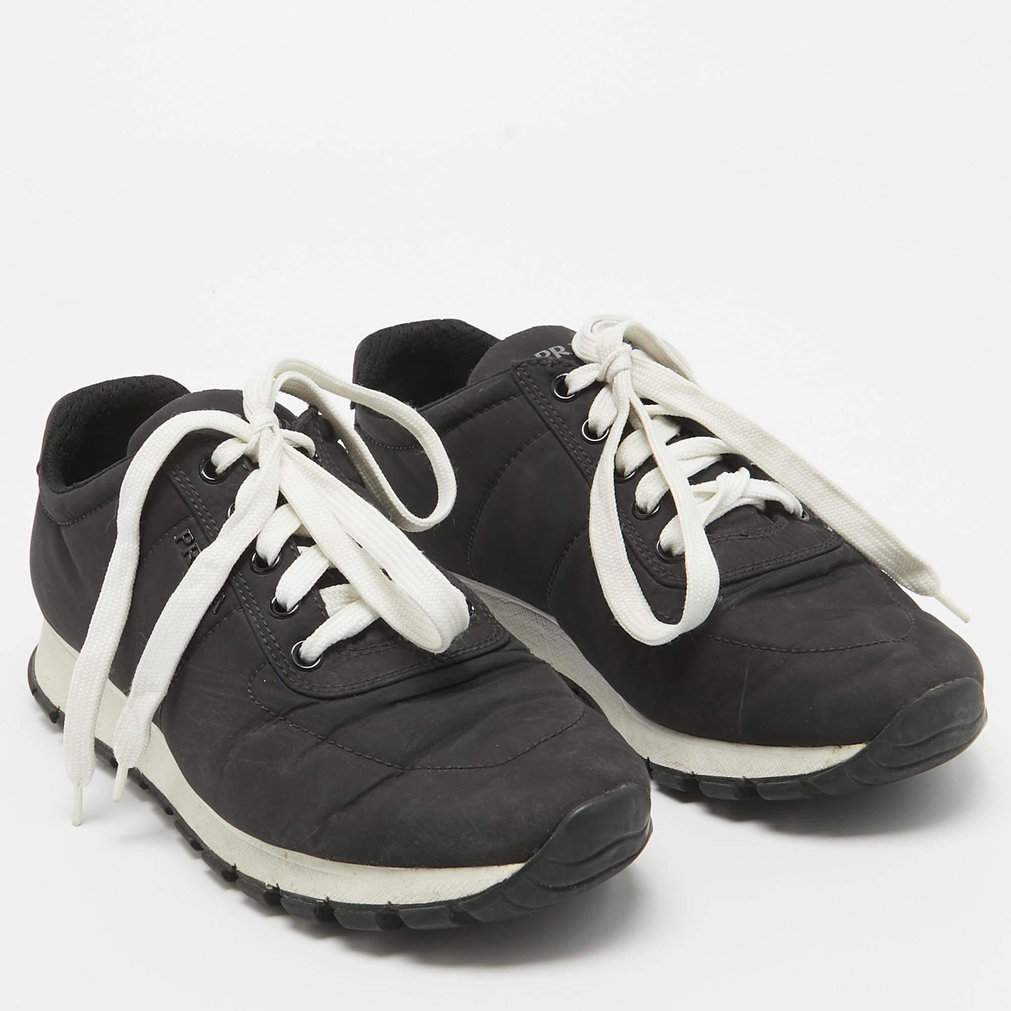 Women's Prada Black Nylon Prax 01 Lace Up Sneakers Size 38.5