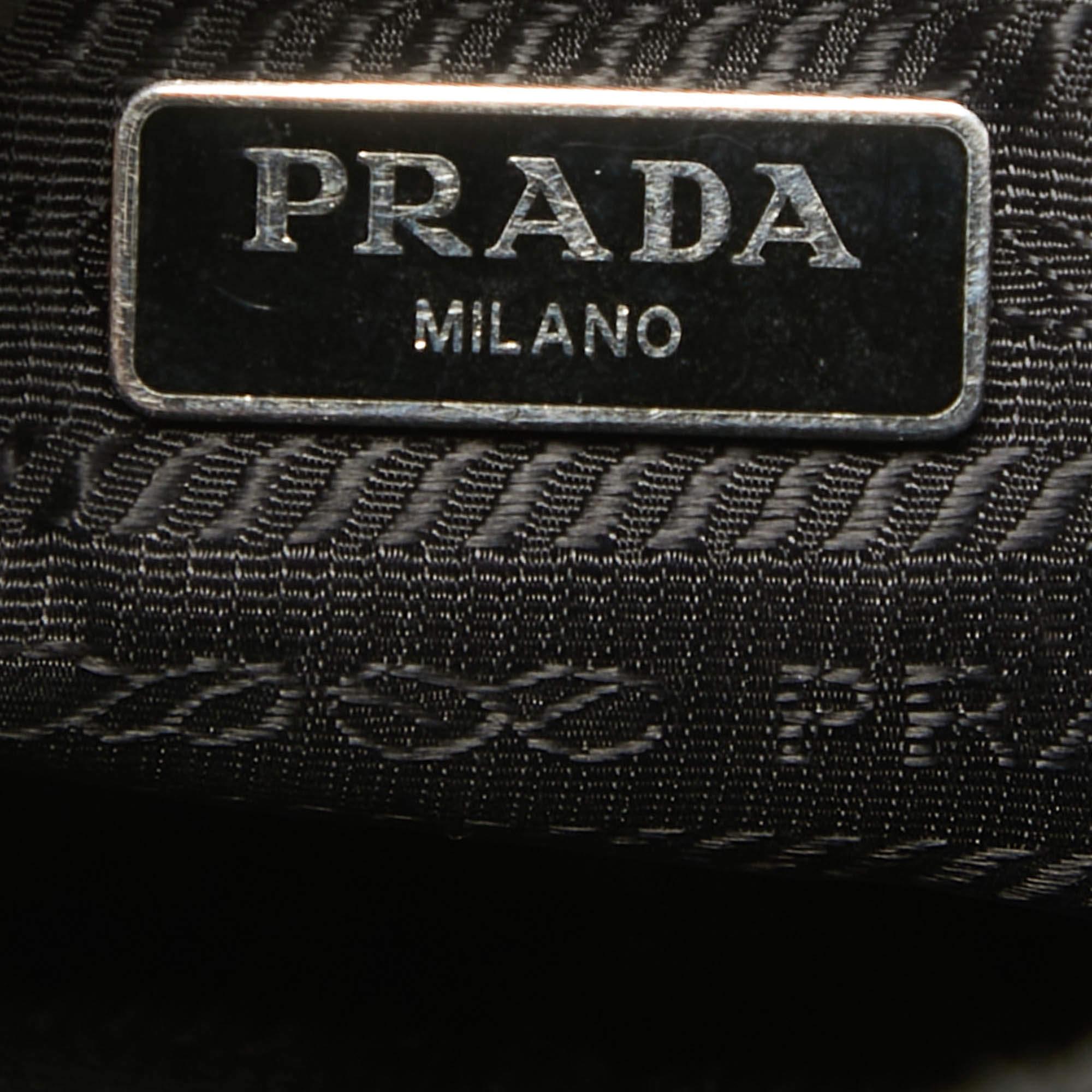 Prada Black Nylon Re-Edition 2000 Bag 4