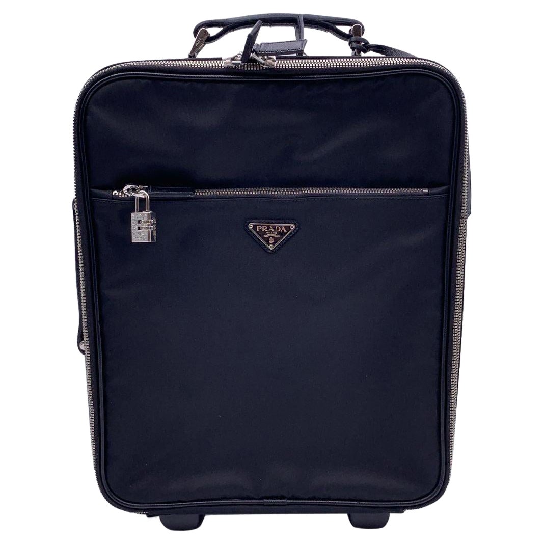 バッグ vintage PRADA business (travel) bag V141 Vintage Authentic Prada Travelling Bag, Vintage Prada Black