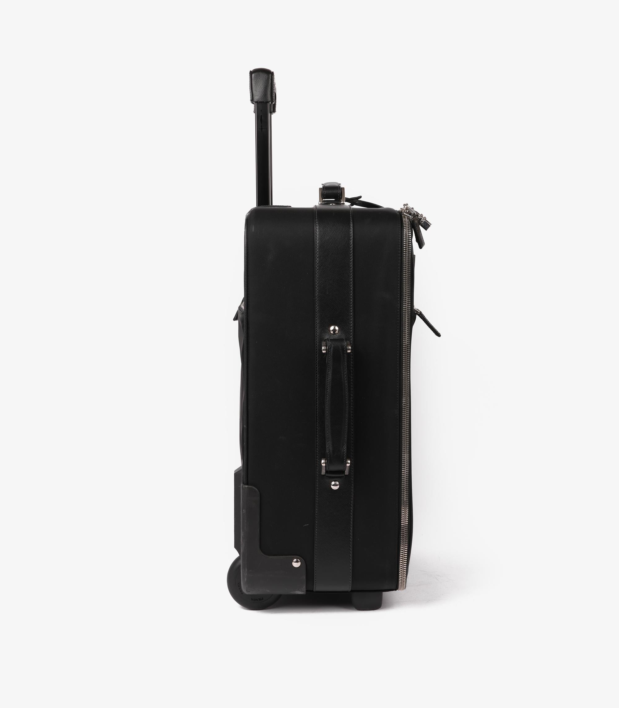 Prada Black Nylon & Saffiano Leather Rolling Case In Good Condition In Bishop's Stortford, Hertfordshire
