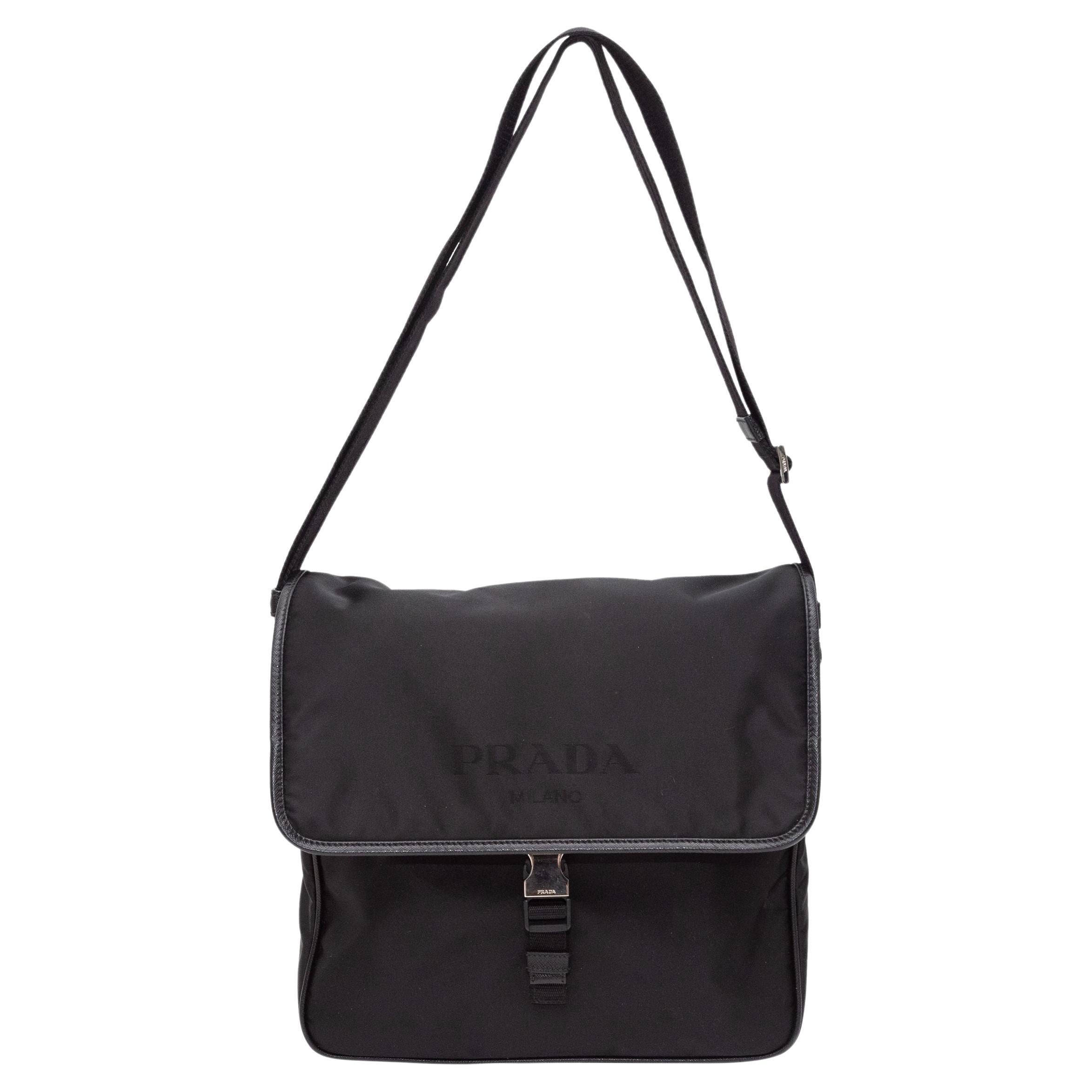 Prada Saffiano Medium Executive Tote Bag, Black (Nero), Double Zip Tote ...