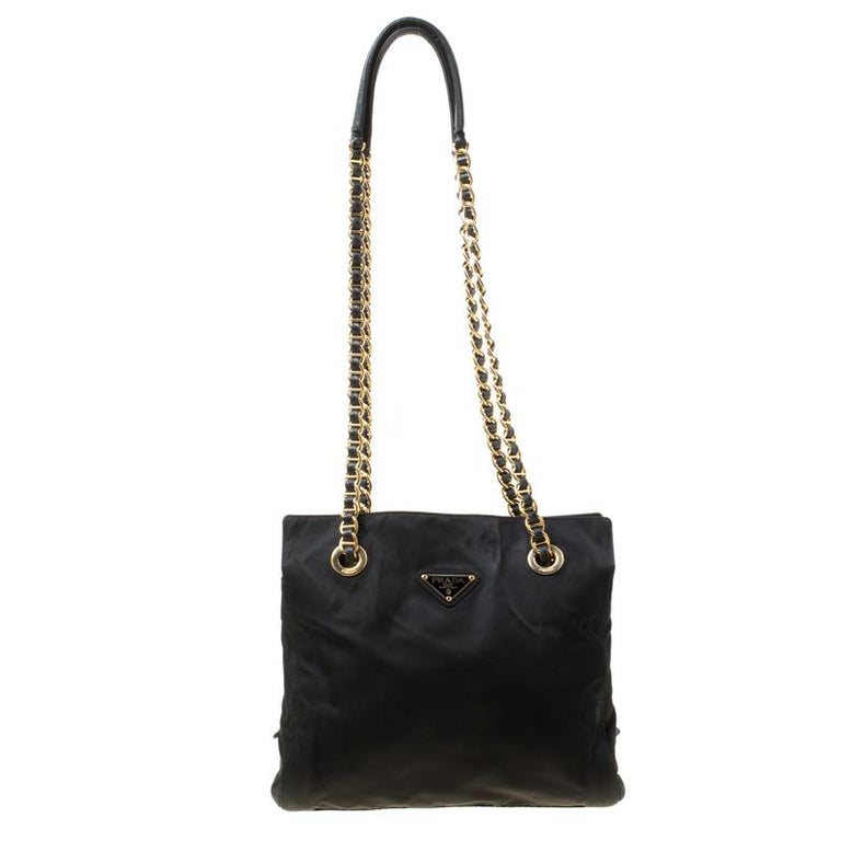 Prada Black Nylon Shoulder Bag For Sale at 1stDibs