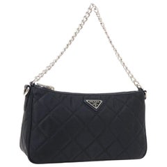 Prada Schwarz Nylon Silber Kette Pochette Kleine Top Handle Umhängetasche