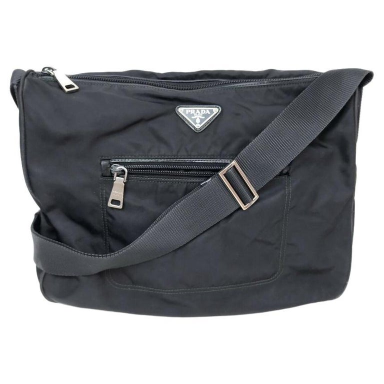 Prada Black Nylon Tessuto Messenger bag 863409 For Sale at 1stDibs