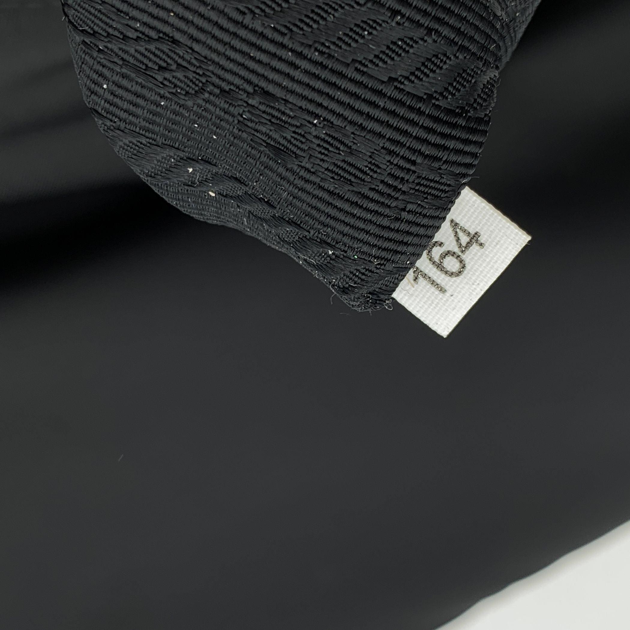 Prada Black Nylon Tessuto Messenger Bag with Front Pocket For Sale 3