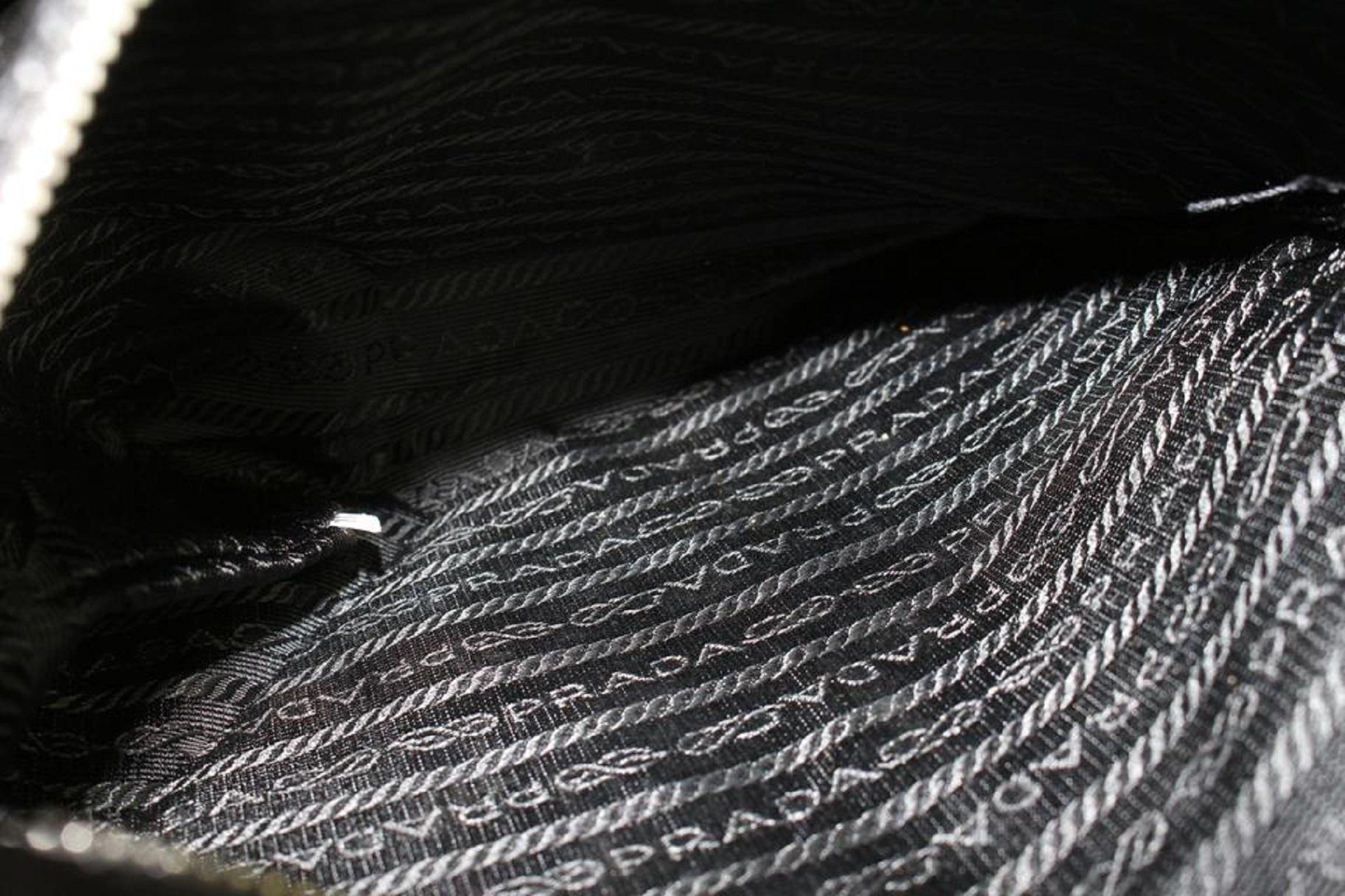 Women's Prada Black Nylon Tessuto Messenger Crossbody Bag 924pr18