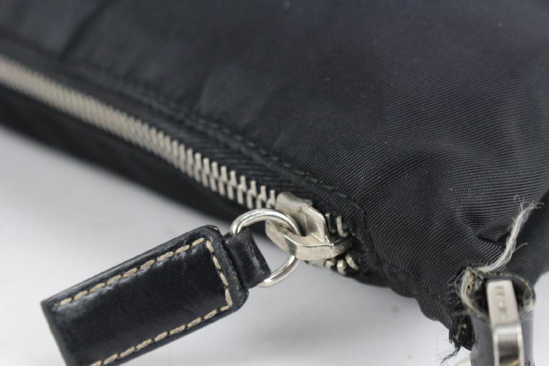 Prada Black Nylon Tessuto Messenger Crossbody Bag 924pr18 1