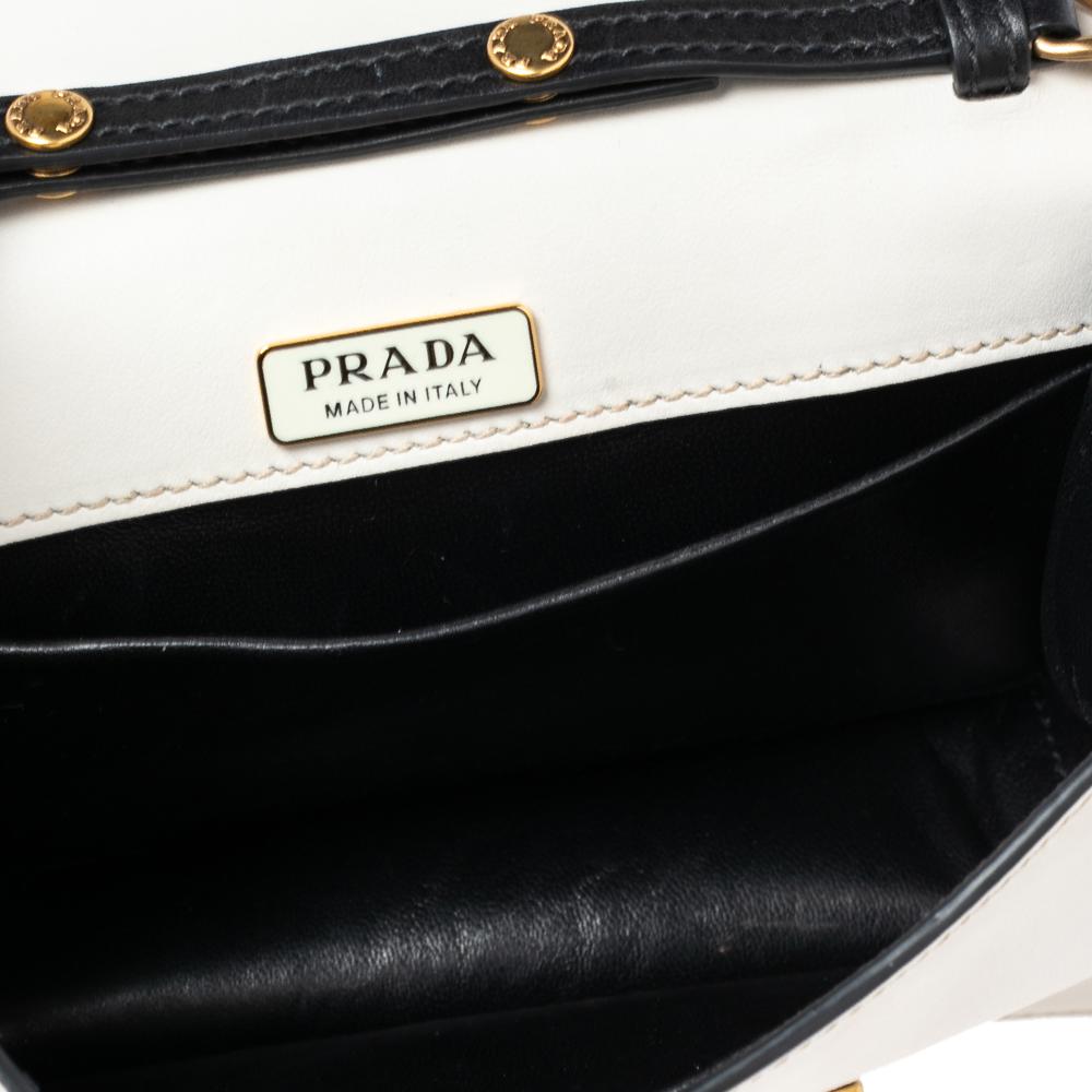 Prada Black/Off White Saffiano Leather Astrology Celestial Cahier Crossbody Bag In Good Condition In Dubai, Al Qouz 2
