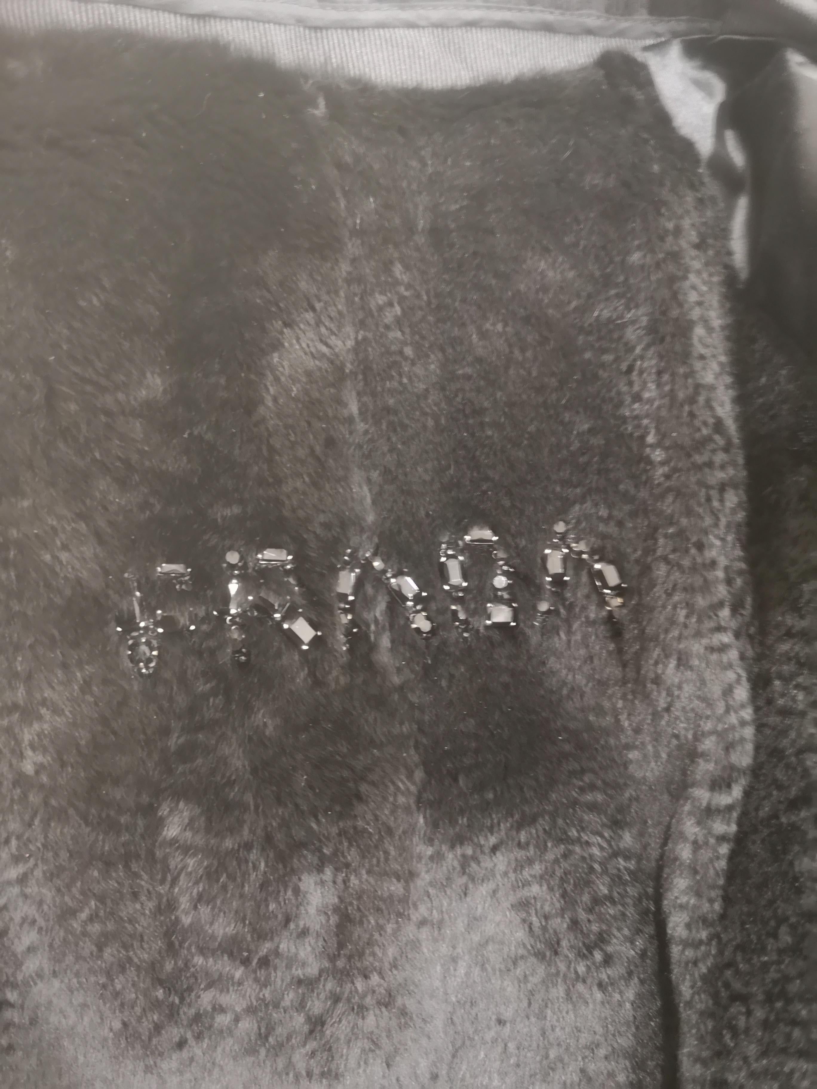 Prada black organza fur trench coat In Excellent Condition For Sale In Capri, IT