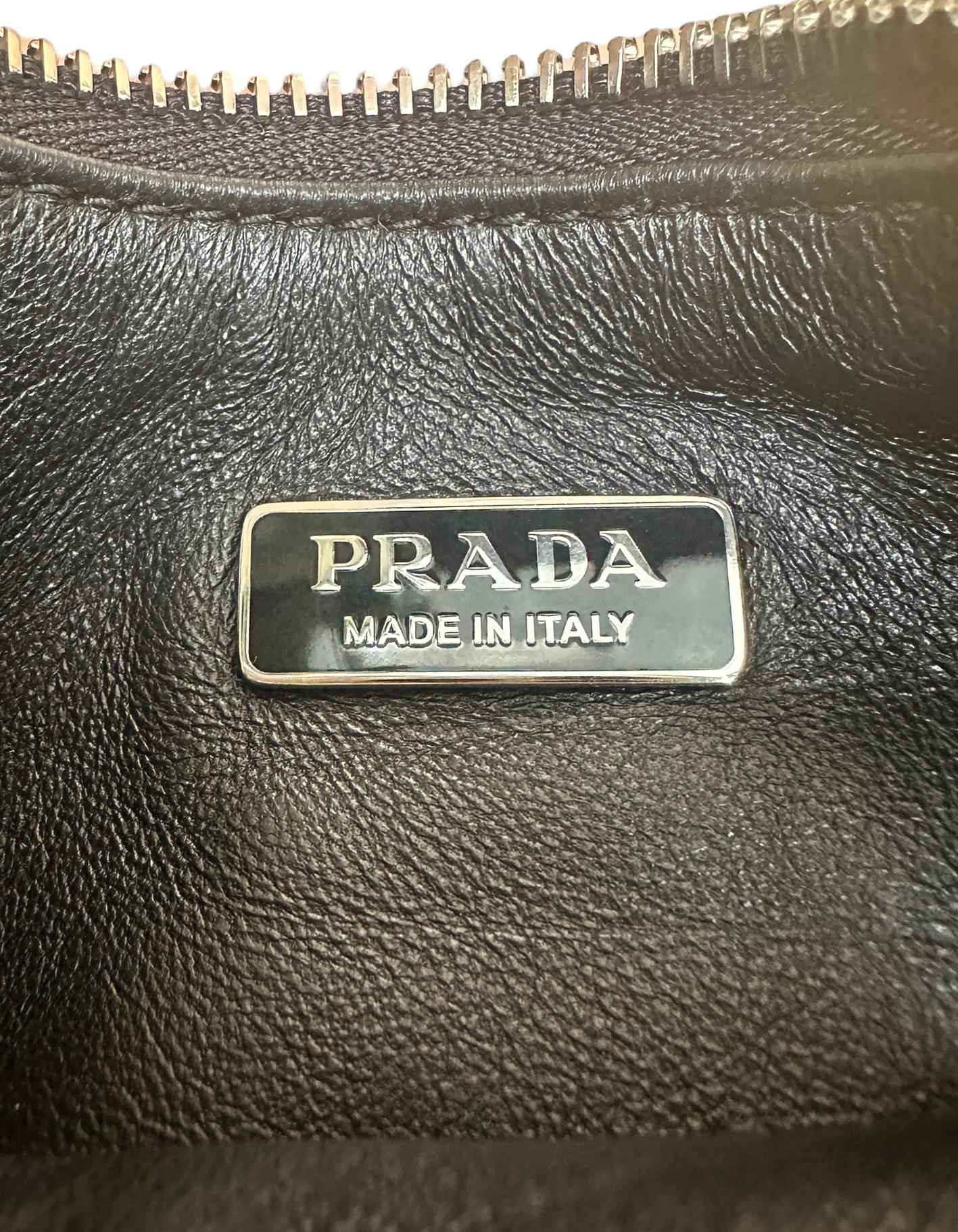 Prada Black Padded Nappa-Leather Re-Edition 2005 Shoulder Bag 3