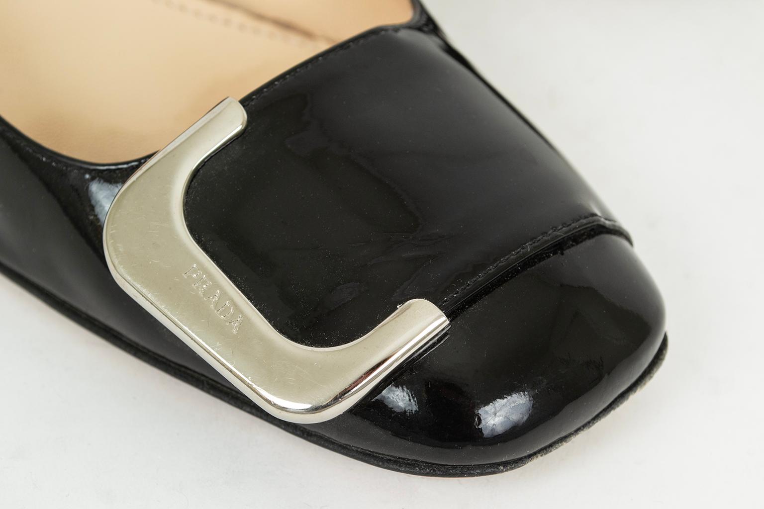 Prada Black Patent Block Heel Buckle Toe Loafer Pumps – 38.5, 2006 For Sale 1