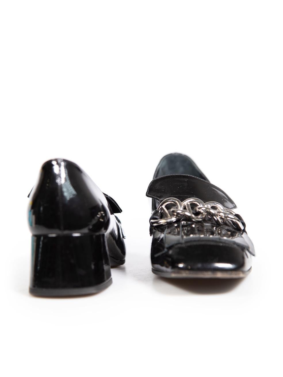 Prada Black Patent Chain Detail Block Heel Pumps Size IT 37 In Good Condition In London, GB