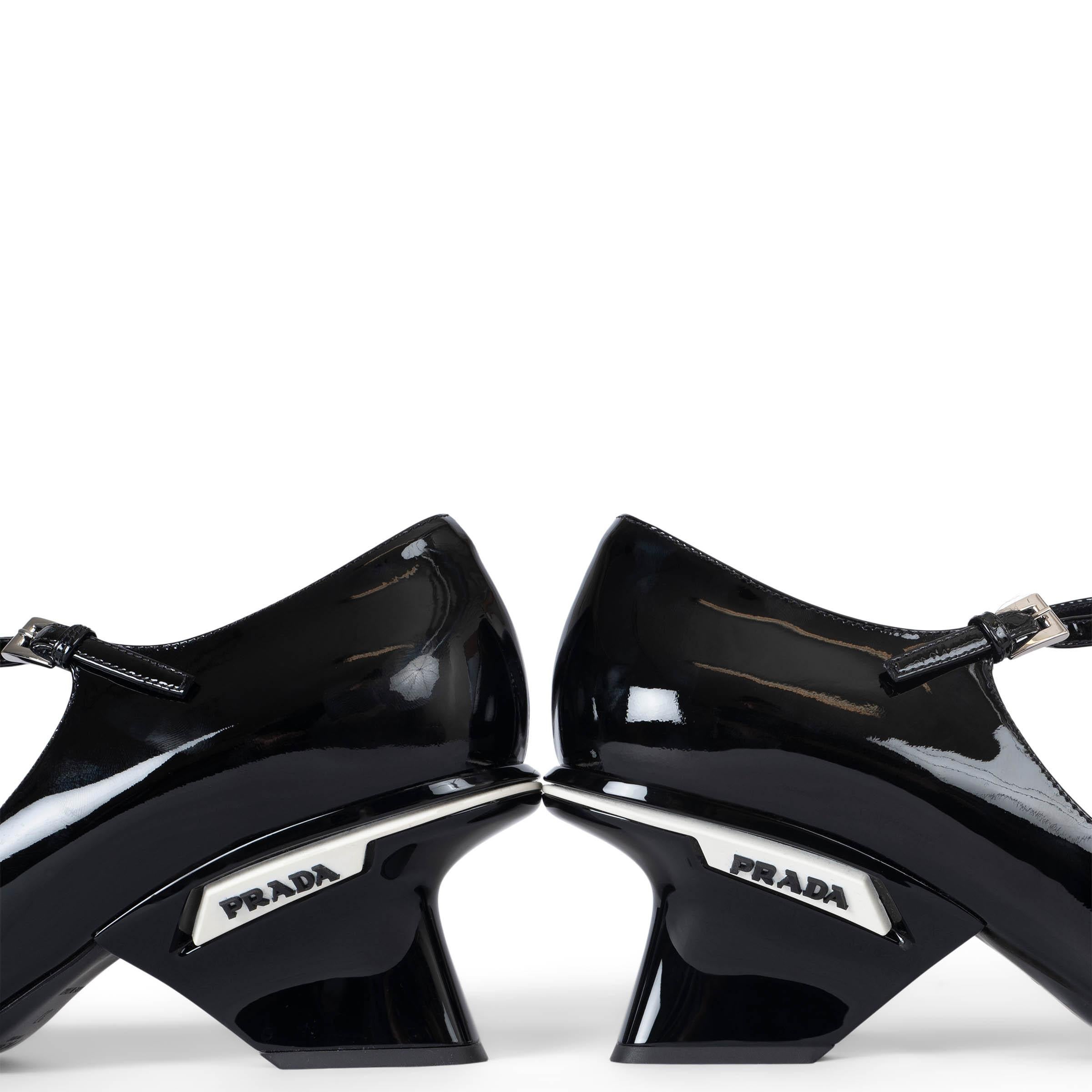 PRADA vernice nera 2018 COURT MARY JANE Pumps Scarpe 37 1