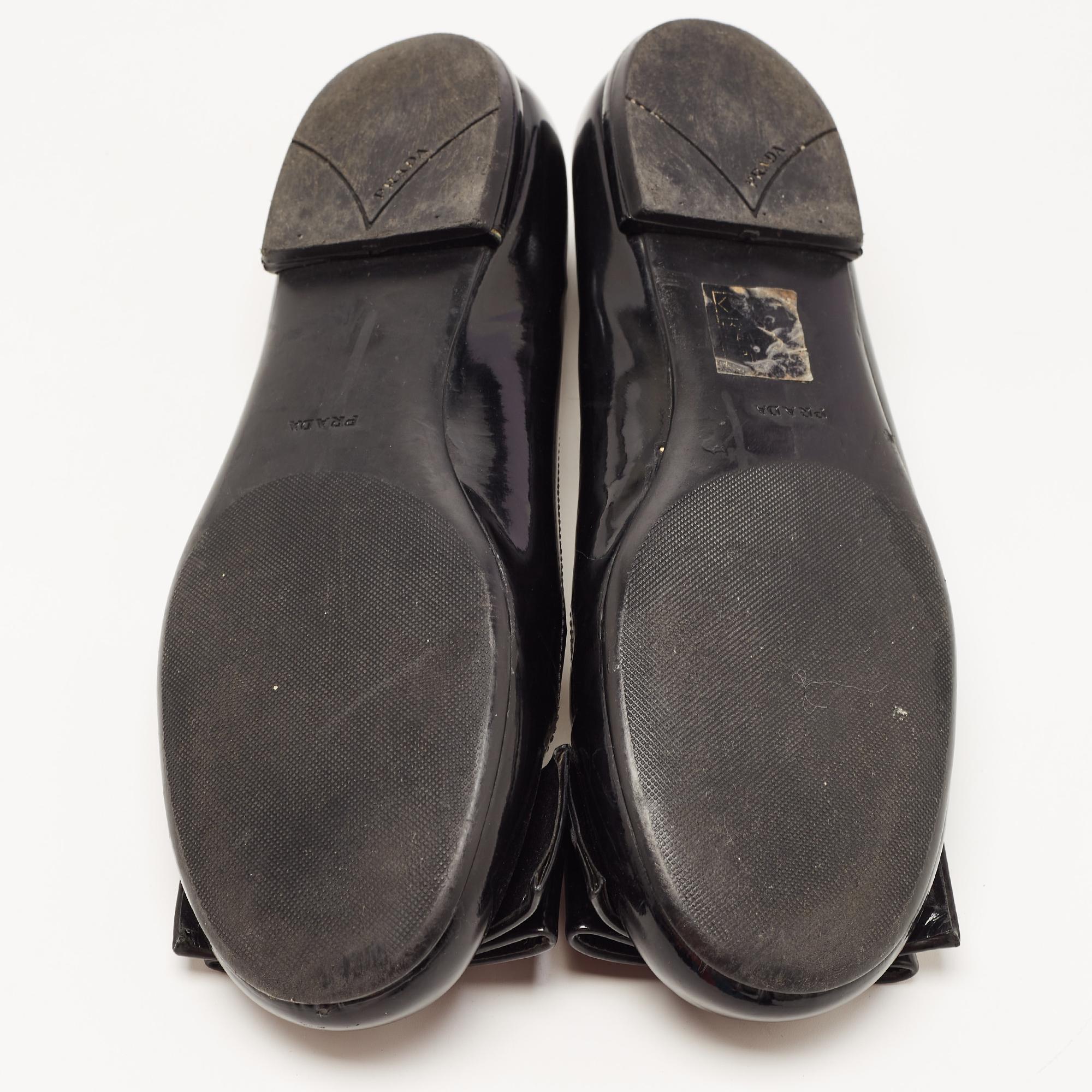 Prada Black Patent Leather Bow Ballet Flats Size 35 4