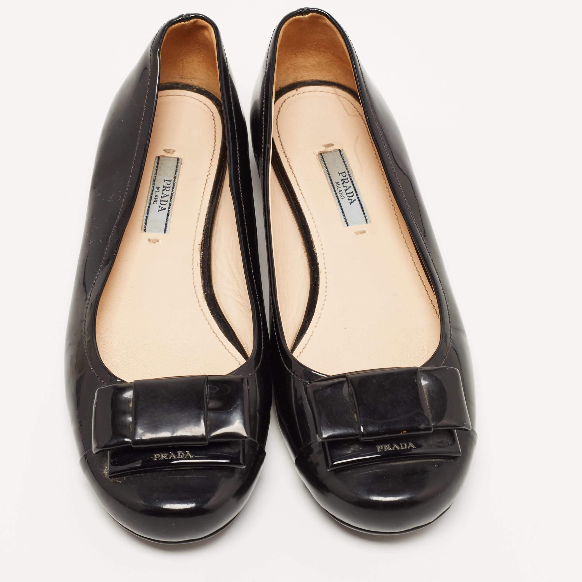 Women's Prada Black Patent Leather Bow Ballet Flats Size 38