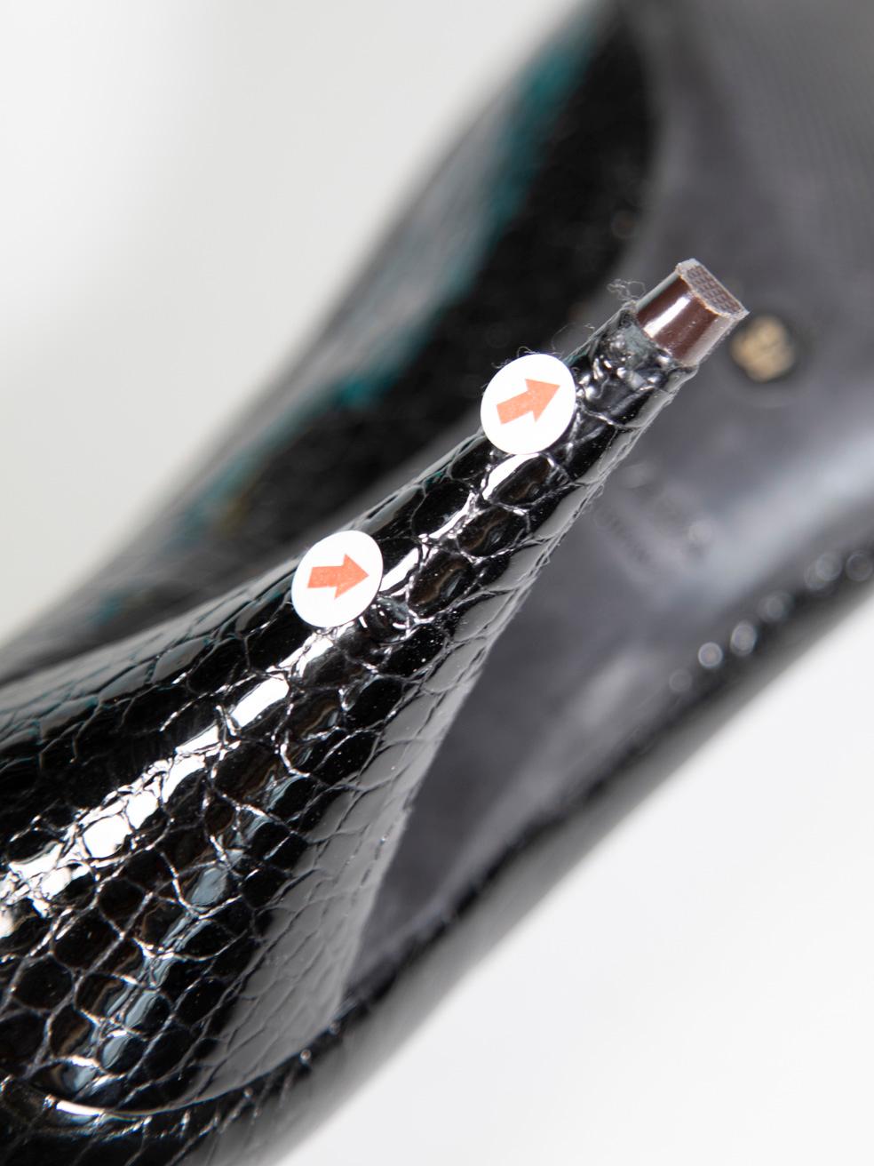 Prada Black Patent Leather Croc Embossed Pumps Size IT 37 For Sale 4