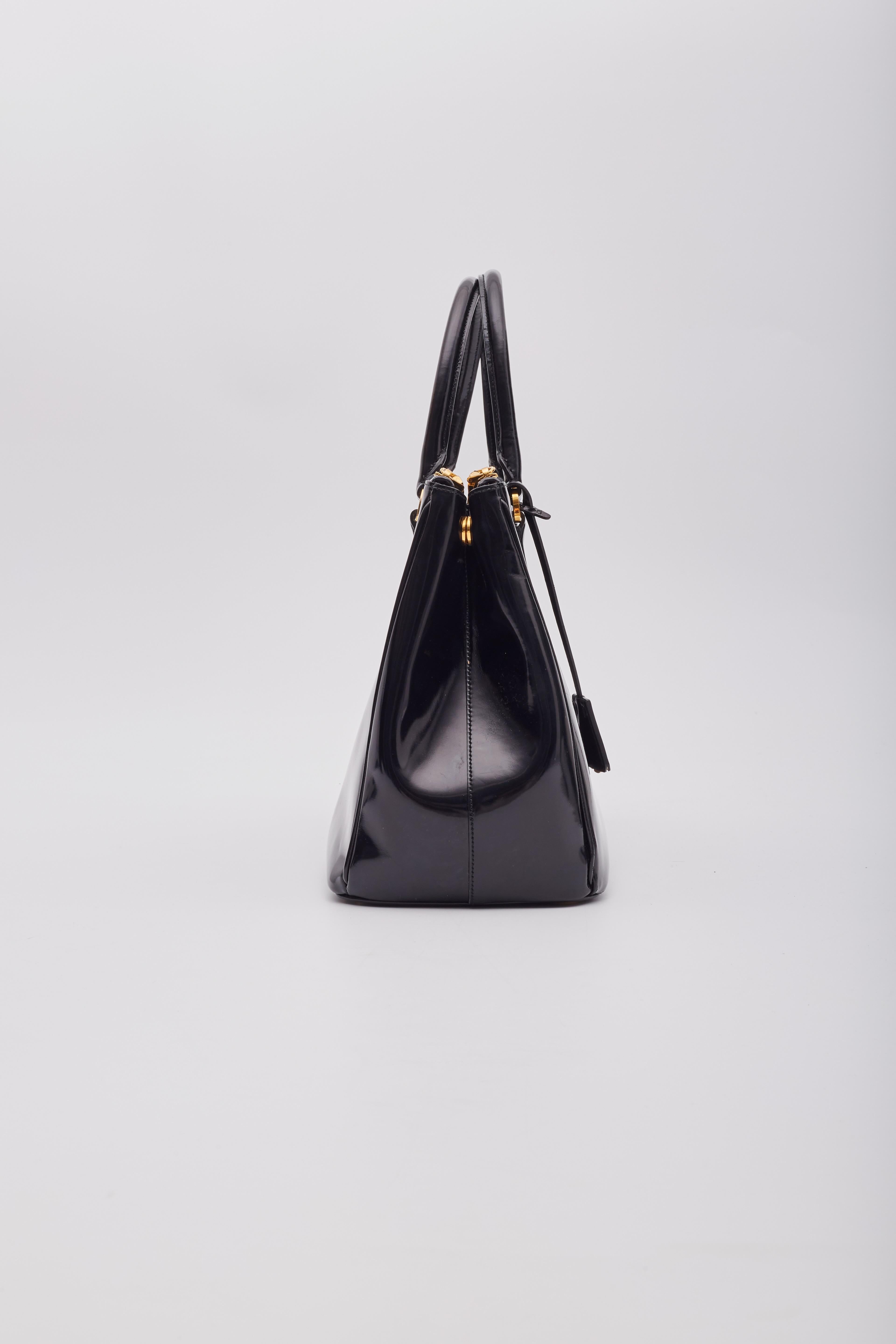 Prada Black Patent Leather Galleria Tote Bag For Sale 1