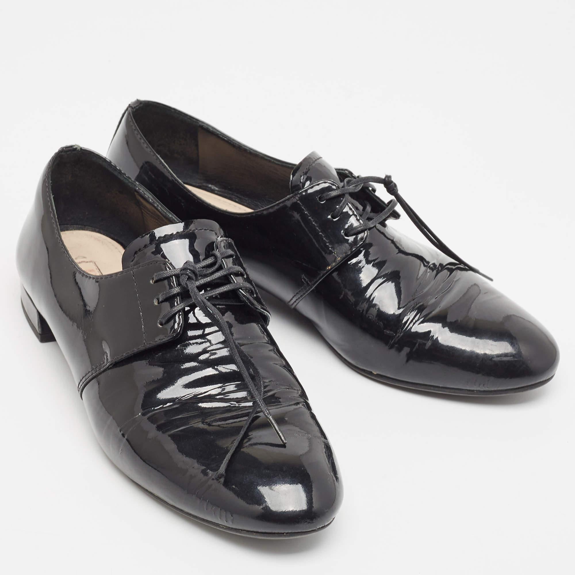 Prada Black Patent Leather Lace Up Derby Size 36.5 For Sale 1