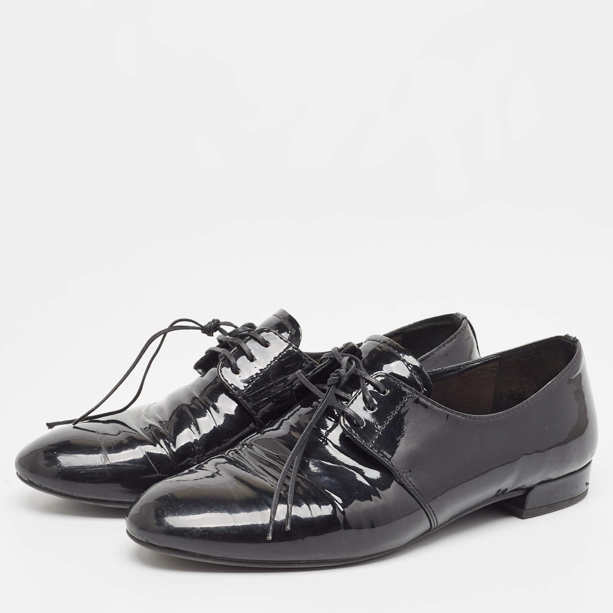 Prada Black Patent Leather Lace Up Derby Size 36.5 For Sale 4