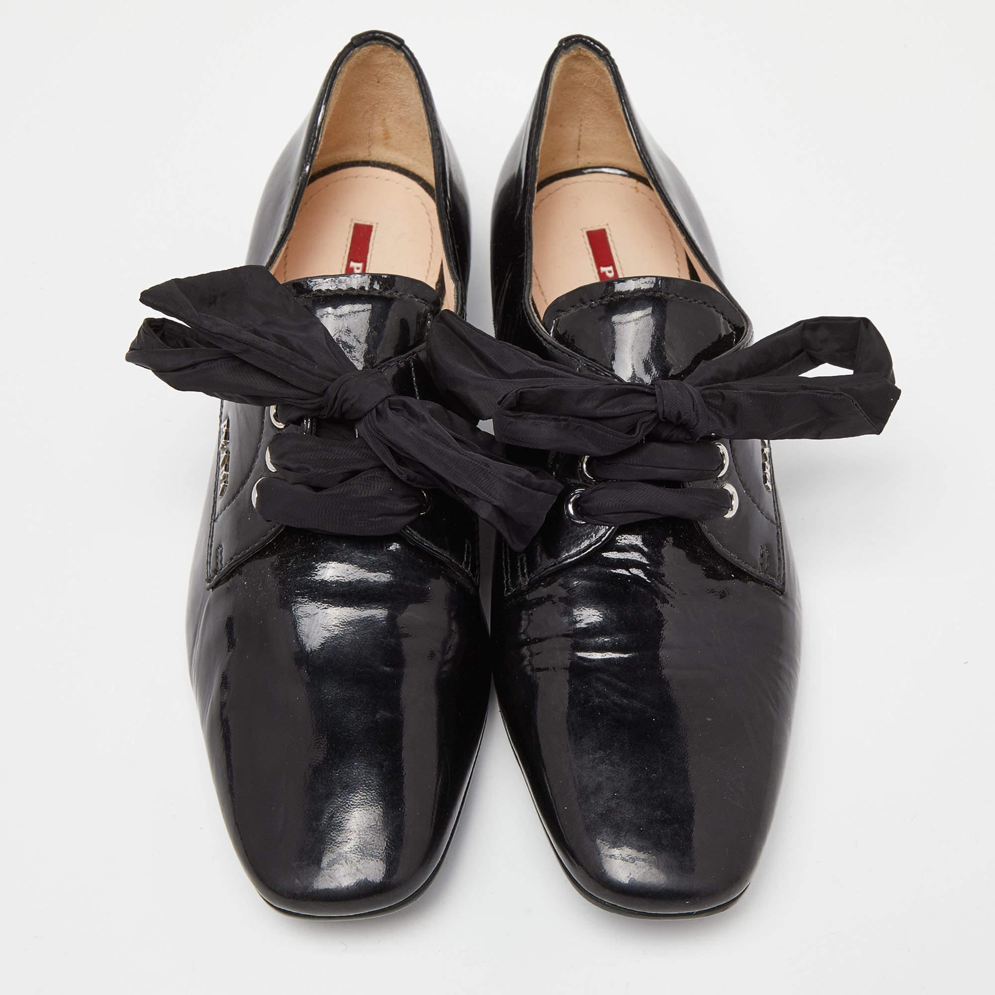 Women's Prada Black Patent Leather Lace Up Derby Size 37