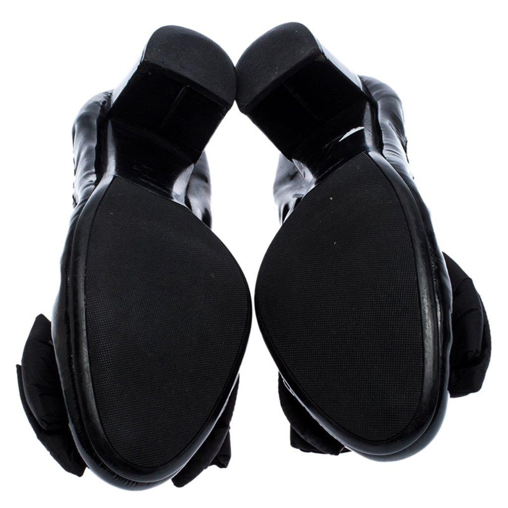 Women's Prada Black Patent Leather Logo Bow Block Heel Pumps Size 39