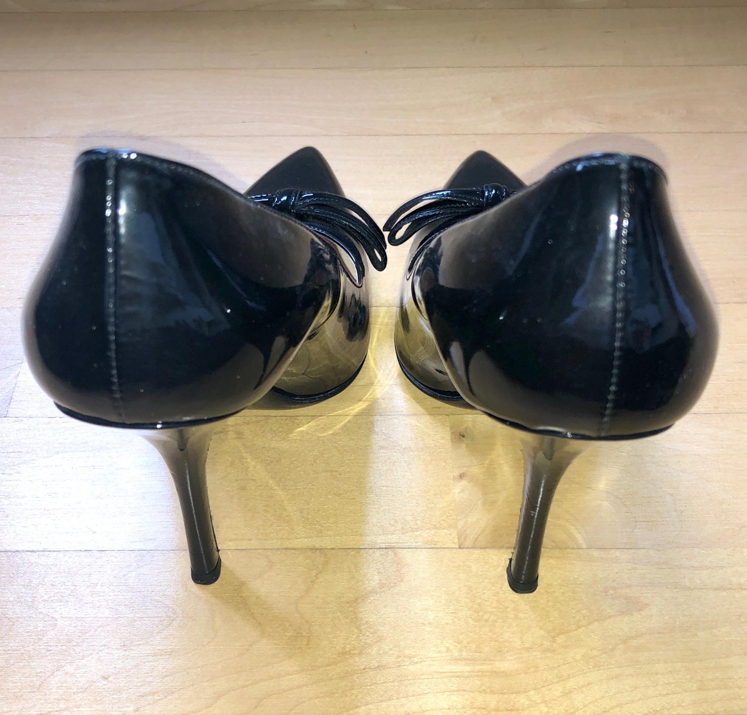 prada bow heels