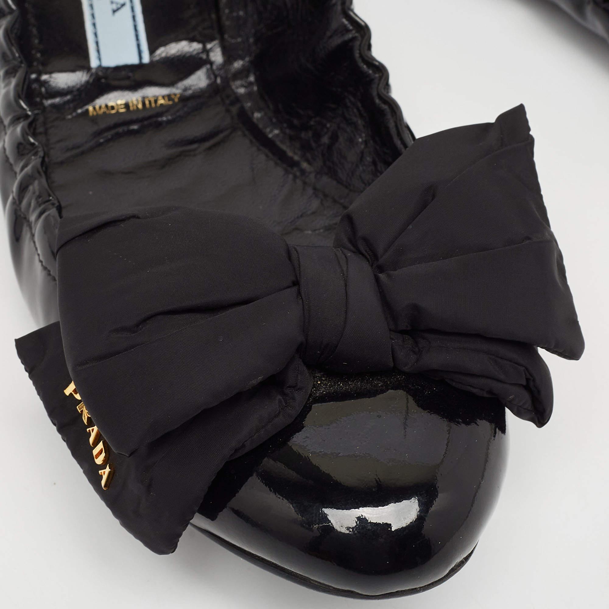 Women's Prada Black Patent Leather Scrunch Ballet Flats Size 37