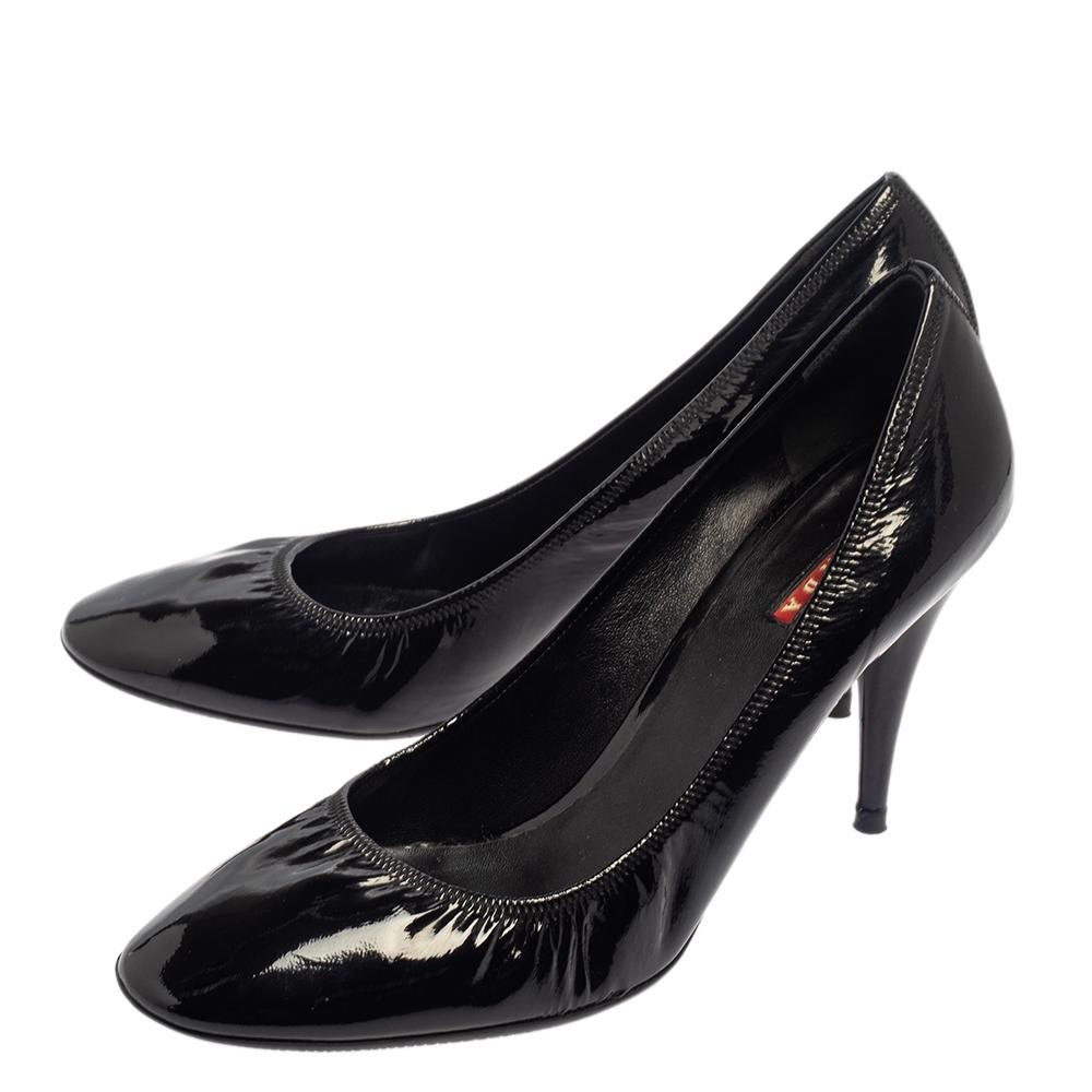 Prada Black Patent Leather Scrunch Pointed Toe Pumps Size 39.5 2