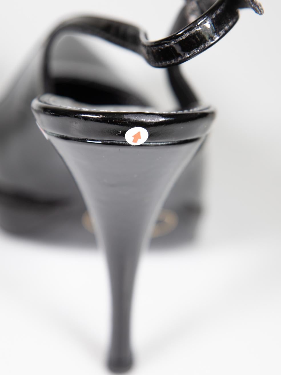 Prada Schwarze Lack Spitze spitz zulaufende Zehe Slingback Heels Größe IT 37,5 im Angebot 4