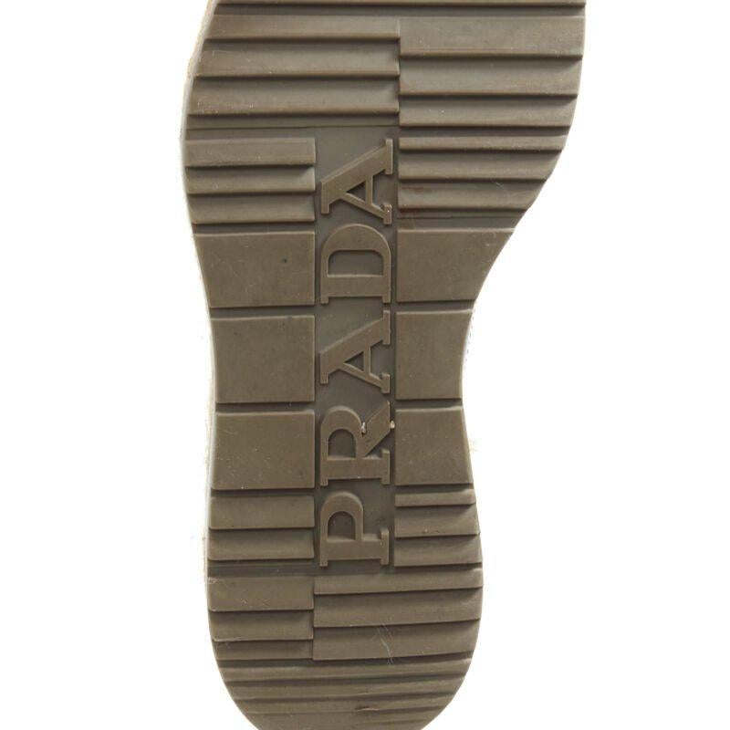 PRADA jute espadrille compensée en cuir perforé noir EU36,5 en vente 5