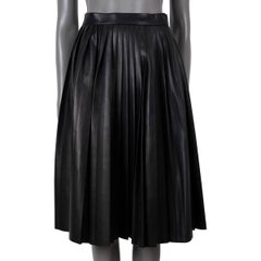 Gonna MIDI in pelle plissettata nera di Prada 38 XS