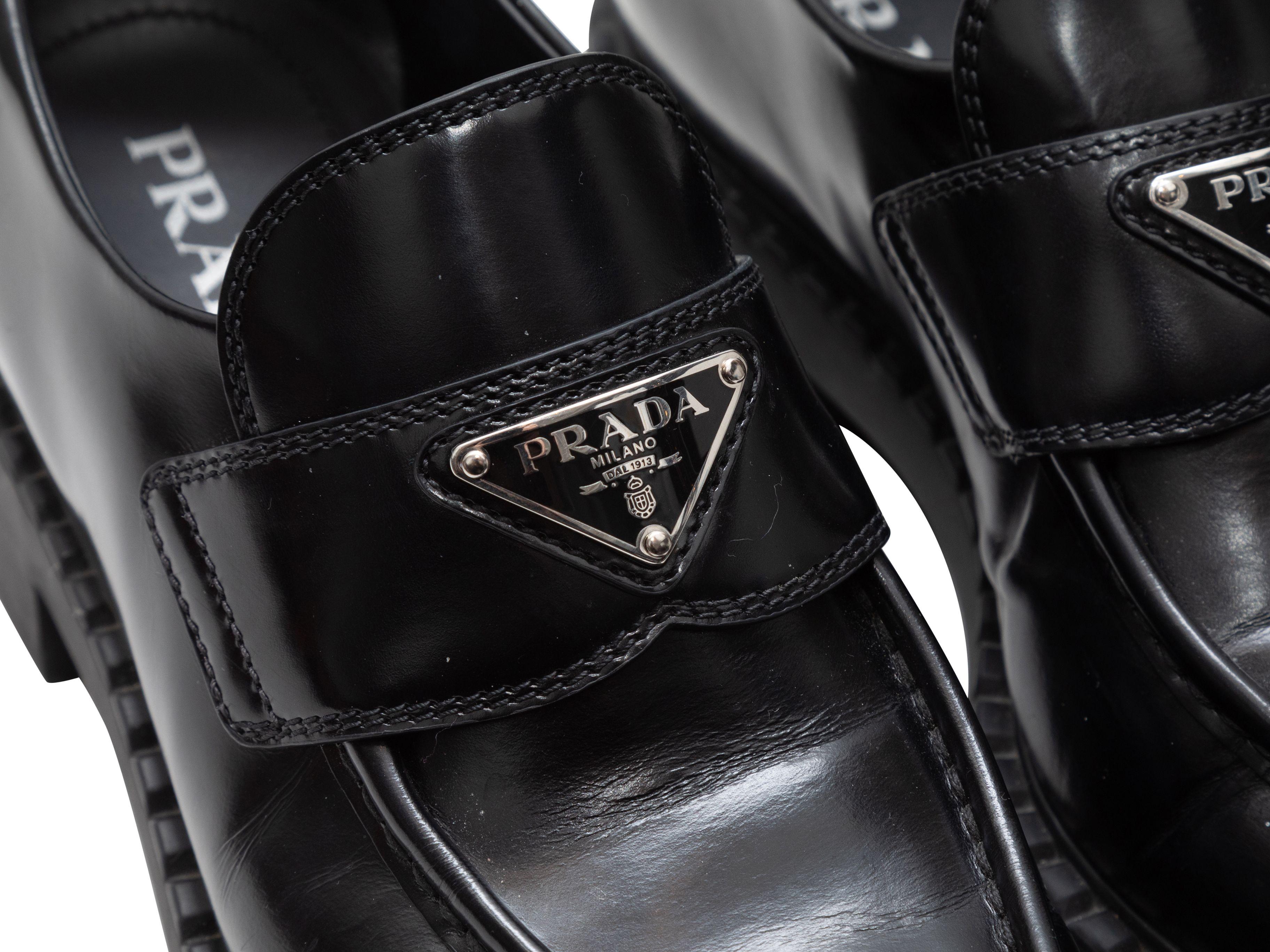 Prada Black Pointed-Toe Logo Loafers In Good Condition In New York, NY