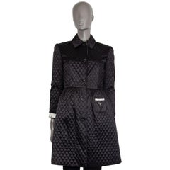 PRADA black polyamide QUILTED BELTE TRENCH Coat Jacket 40 S