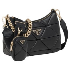 Prada Schwarzes gestepptes Nappa-Ledersystem Patchwork Re Edition Hobo 61p725s